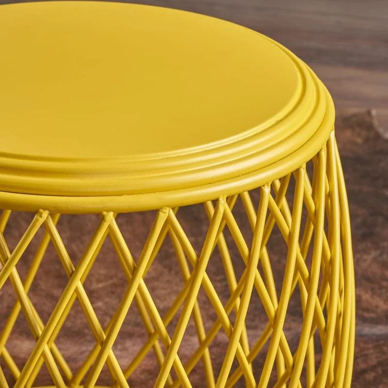 Bryony 19-inch Round Lattice Side Table by Christopher Knight Home