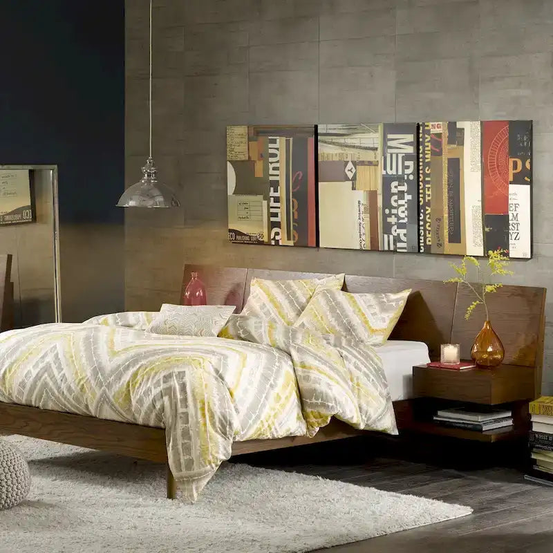 INK+IVY Clark Pecan Bed with Two Nightstands