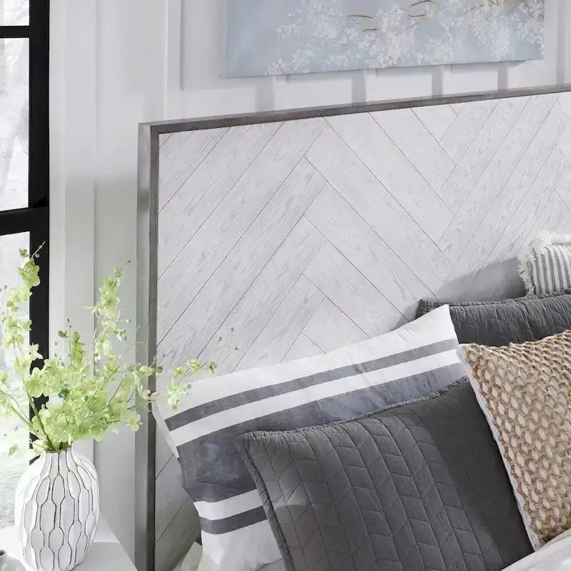 Swids Modern Farmhouse Vintage White Bed with Metal Frame